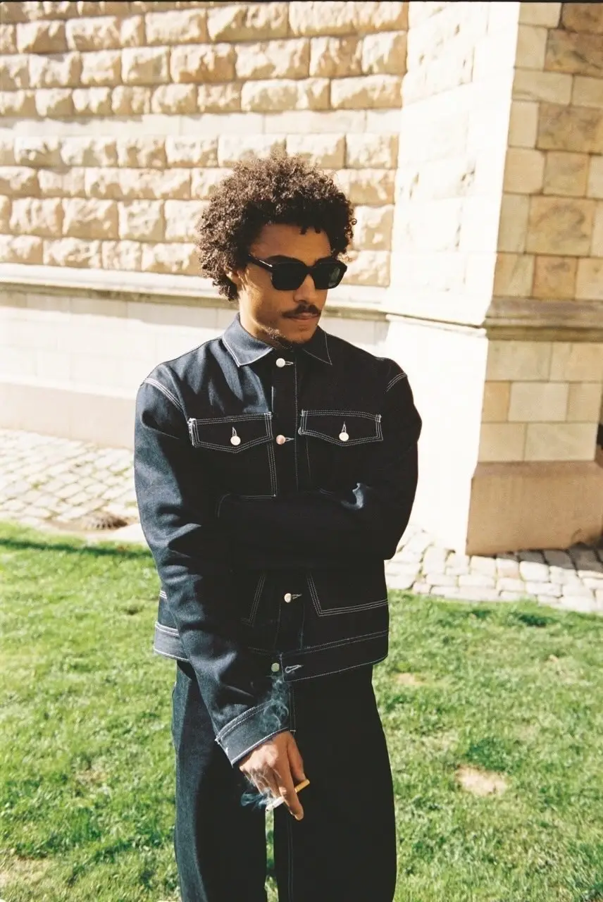 179965C0-87A0-44CD-8DD9-22EF110B581A